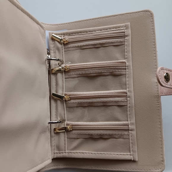 New Vlando Travel Jewelry Organizer Book Binder Dusty Blush Pink 8" x 6" - Picture 6 of 11